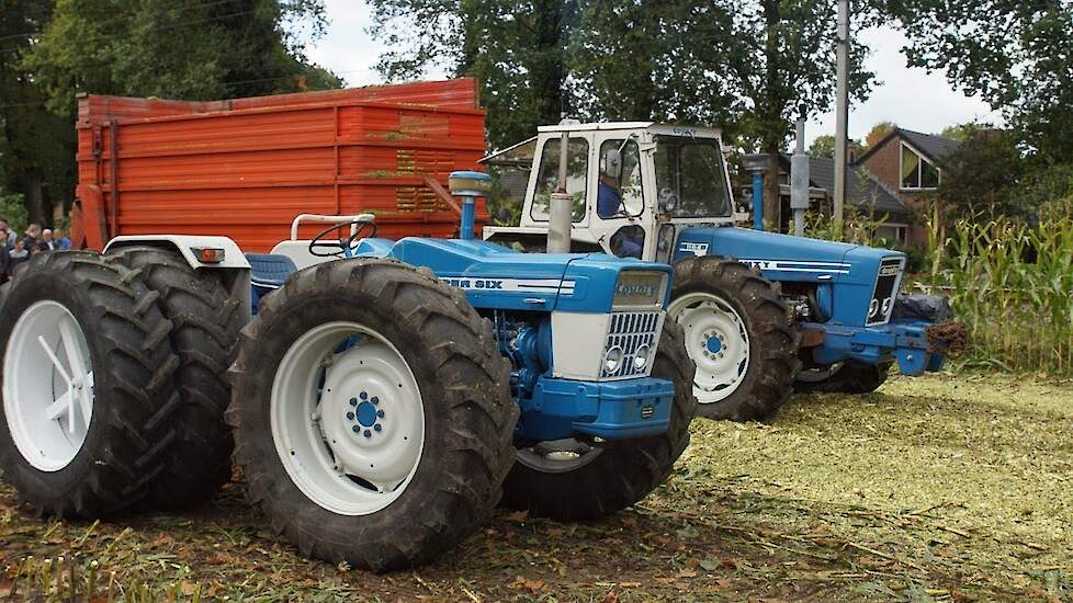 Ford County`s in de maïs! County Super Six en County 1164 Trekkerweb