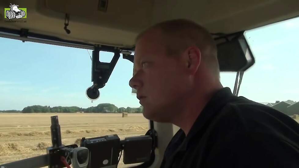 Krone BiG Pack 1290 HDP VC van Loonbedrijf Boven uit Finsterwolde Trekkerweb