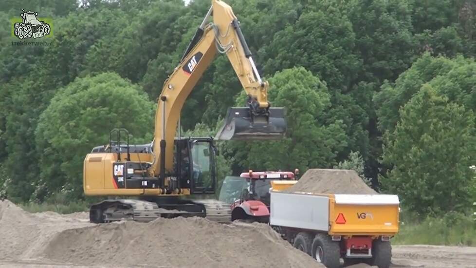 Zandhazen op de zandbaan
