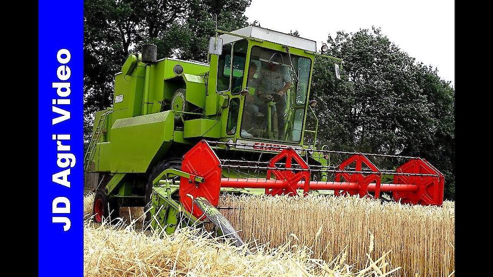 2018|Claas Dominator 85|Graan dorsen|Grain harvest|Weizenernte|P v/d Hardenberg|Elspeet