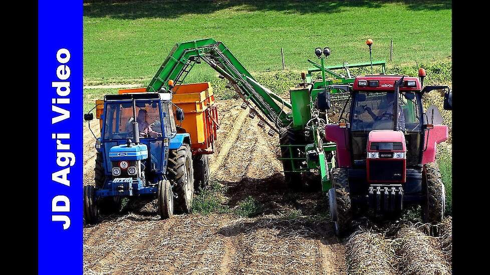 Case Maxxum 5150 | Ford 4610 | Aardappels rooien | Merkelbeek | Harvesting potatoes | 2018