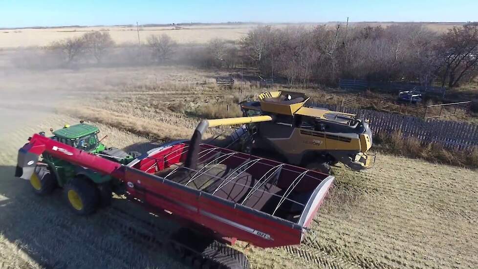 Claas Lexion 780 Terra Trac  John Deere 9420R