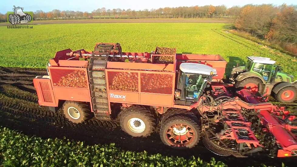 18 rijen bietenrooien Agrifac HexxTraxx en Big Six Loonbedrijf Kuper BV Sugarbeet harvest