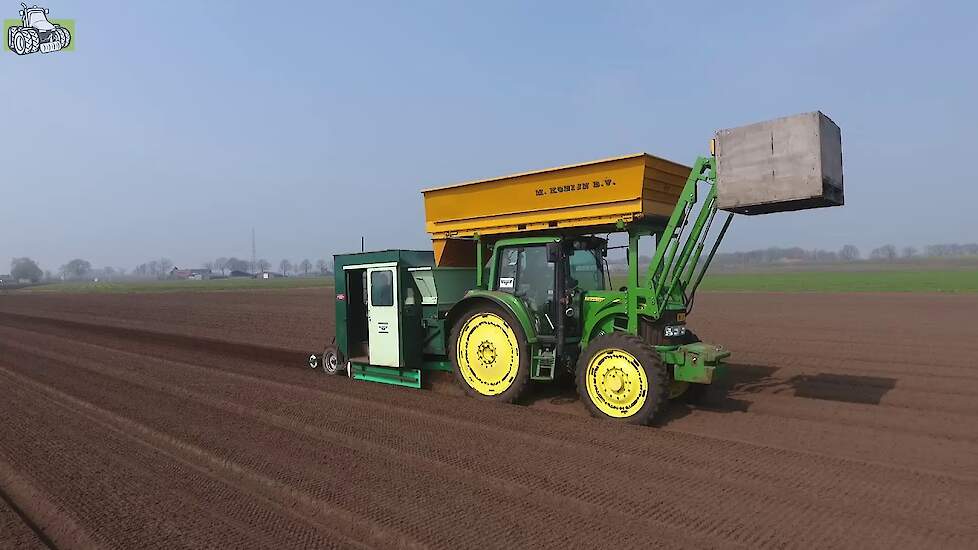 Bollen planten met loonbedrijf M Konijn BV