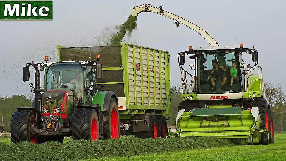2019 | Gras hakselen | 'Red Nose' Fendt | Claas Jaguar 960 | J. van Elst | Achterveld | NL.