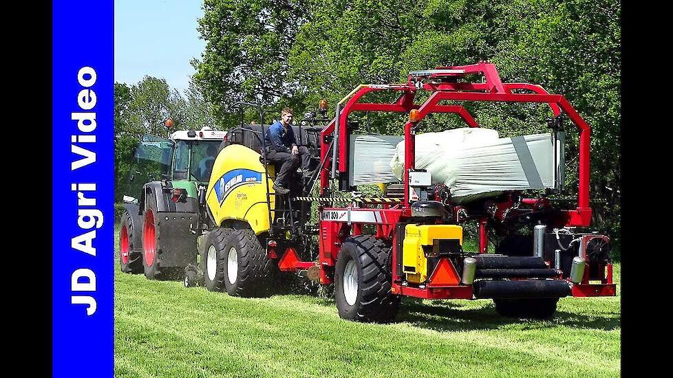 NEW Tawi 300 inliner+New Holland 890 | Fendt | Balen persen 2019 | Pressing Bales | Frens Hulshorst