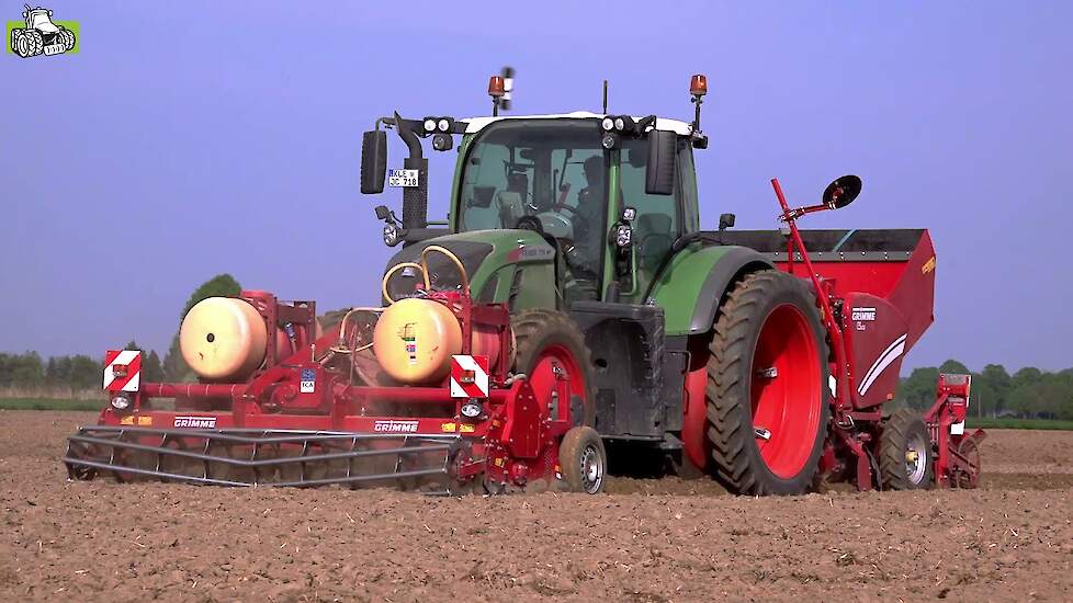 Fendt 718 Vario en Grimme GL 420 en Grimme frontfrees