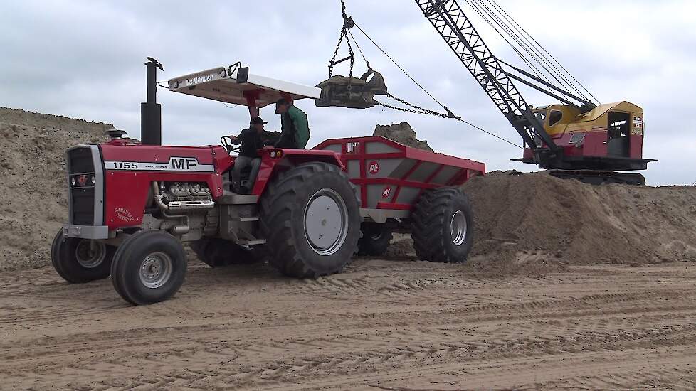 VERENIGING HISTORISCHE GRONDVERZET HIGRO 2019 RUSTON BUCYRUS 22 RB DRAGLINE MASSY FERGUSON 1155