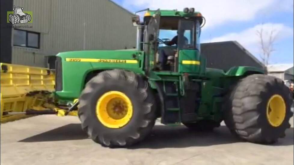 Beeld en geluid van de John Deere 9200 bij Koop van der Wal Trekkerweb