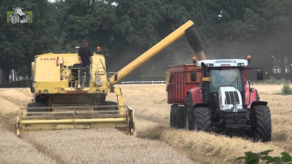New Holland Clayson 8060 cabrio Loonbedrijf Otten Trekkerweb