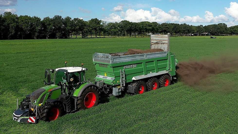 Joskin Ferti-Space 2 Horizon met Fendt 724 vario