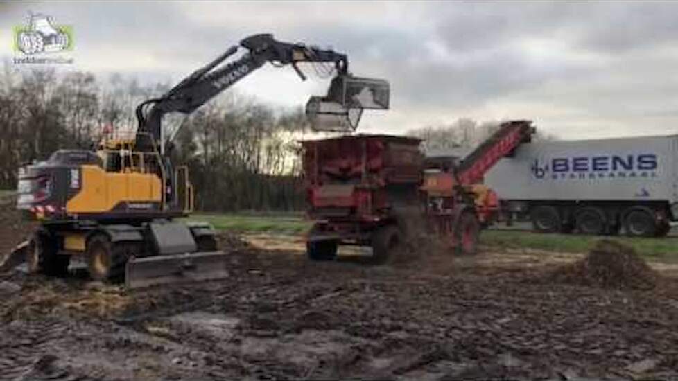 Zetmeel aardappelen op transport naar Avebe