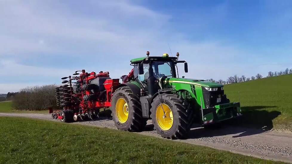 John Deere 8400R Geen fronthef, wel een trekkerbumper nodig?