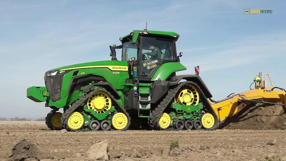 John Deere 8RX demotour 2020 - Wieringa