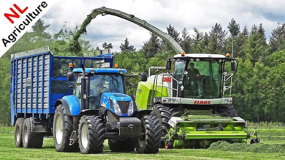 Grass silage 2020 ● Claas Jaguar 950 + Fendt + New Holland + Kaweco ● Gras hakselen ● Donselaar.
