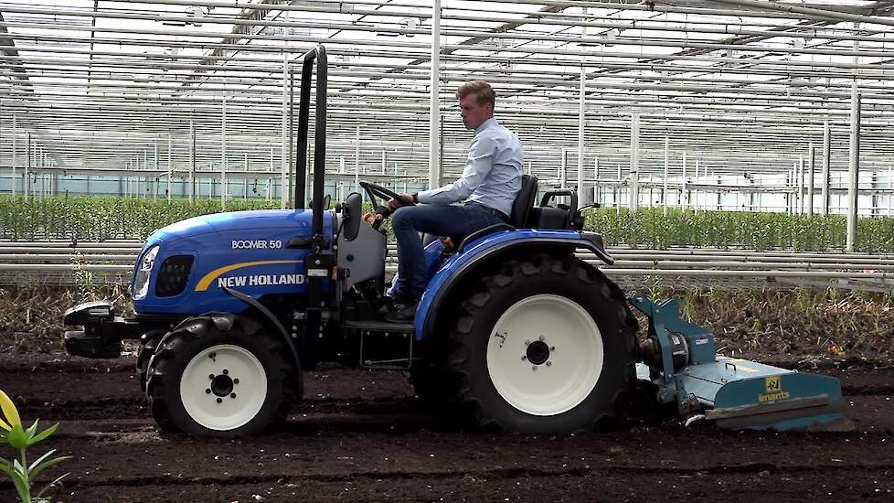 New Holland Boomer 50