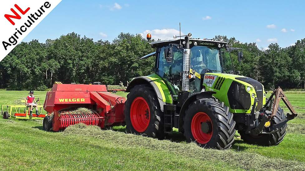 Pressing small hay bales 2020 ● Claas Arion 550 + Welger + Venieri ● Balen persen ● Brouwer ● Stroe.