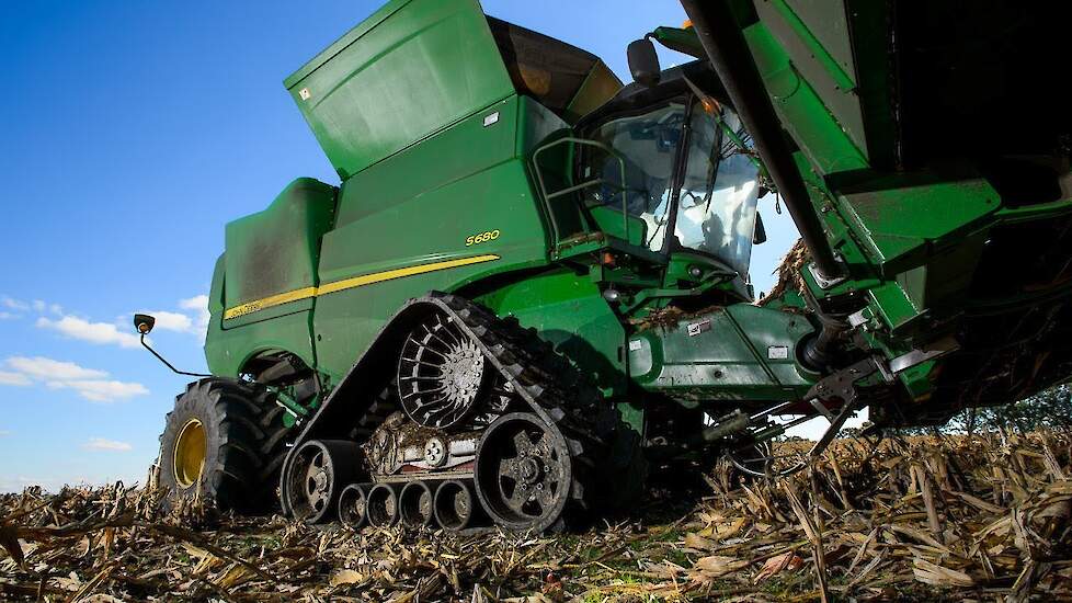 Hogere rijsnelheden voor combines met Camso rupsonderstellen. Trekkerweb