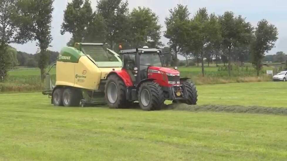 Huiskamp Winterswijk met Krone Comprima CF 155 XC Xtreme Trekkerweb