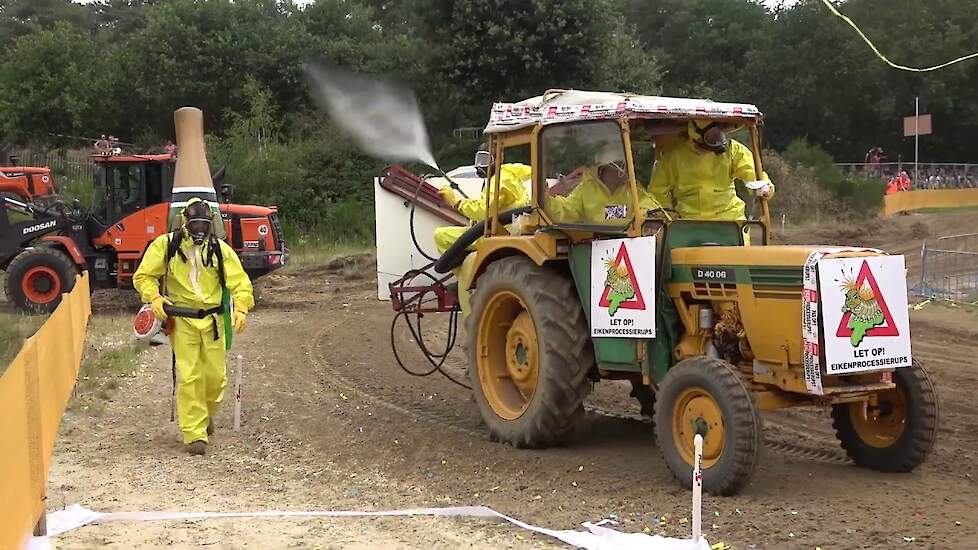 Bestrijding eikenprocessierups op de Zwarte Cross 2019