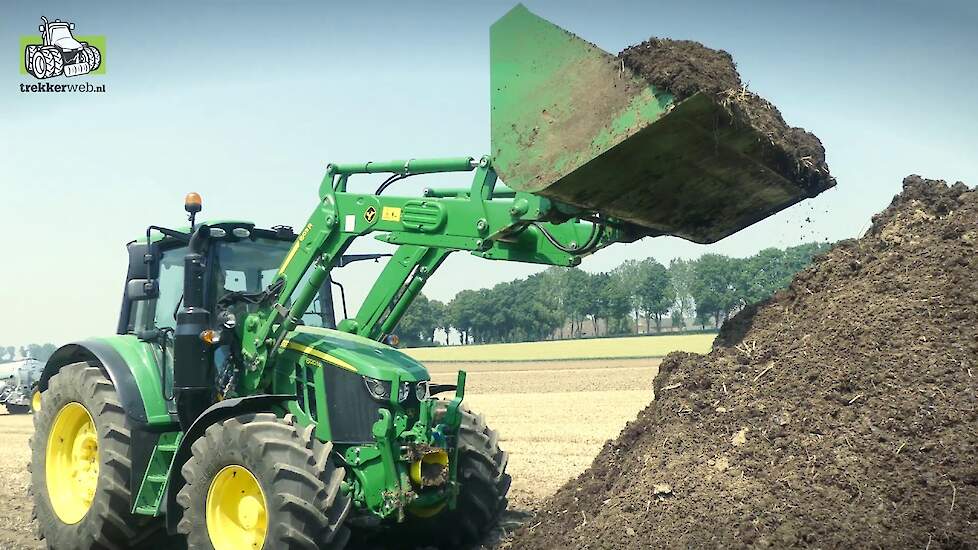 Front loader new John Deere 6120M