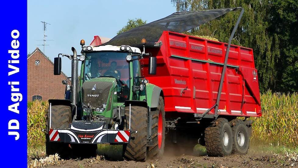 Maishakselen 2020 | John Deere 8800i | Fendt 824 | Van Kessel Heeswijk-Dinther | Harvesting maize