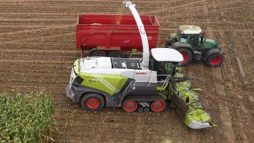 Claas Jaguar 960 TerraTrac Orbis 750 voorzetstuk ge&iuml;ntegreerde transport afscherming