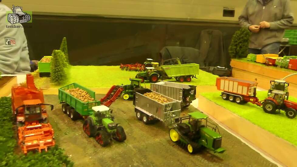 Helaas, geen LCN-miniaturenbeurs, maar toch wat beelden