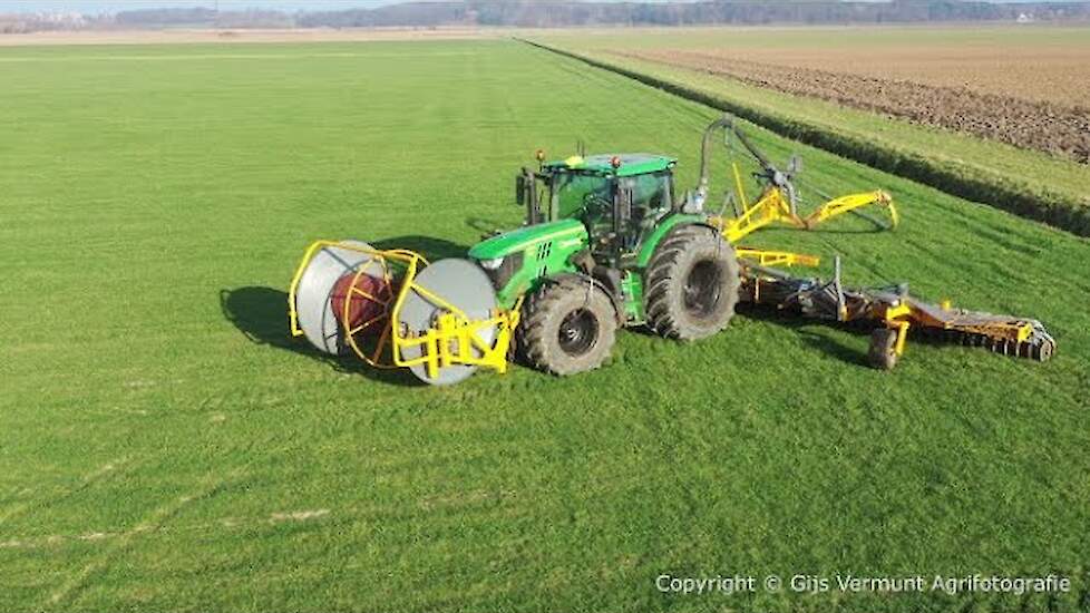 Sleepslang bemesten // JD 6130R // JD 6155R // Niels kuijlen // Bemech Rucphen // Injecting slurry