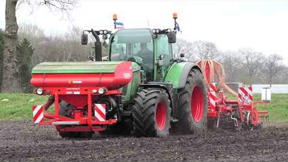 ZOMERGERST ZAAIEN MET EEN FENDT 718 CASPAROO EVERS VASTETAND