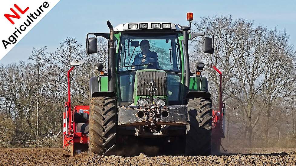 Spading | Spitten met Fendt 312 Vario en FarmaX spitmachine | Kootwijkerbroek | 2021