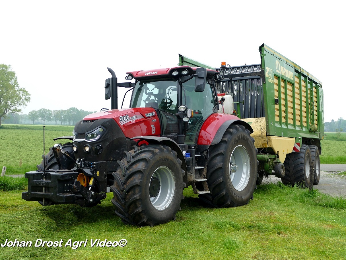 Gezond op vakantie Zeug Case IH › Nieuwe Case IH Puma 200 CVXDrive/ AFS met Krone ZX 430 GD |  Trekkerweb.nl - Mechanisatienieuws voor de landbouw en groensector