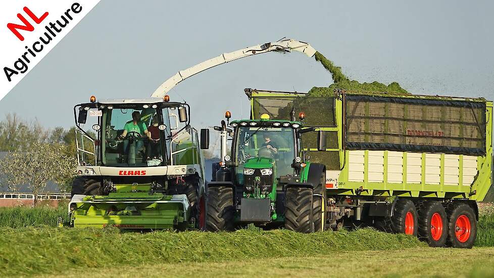 2021 | Grass Silage | Gras hakselen met Claas Jaguar 940 en John Deere | Doornewaard