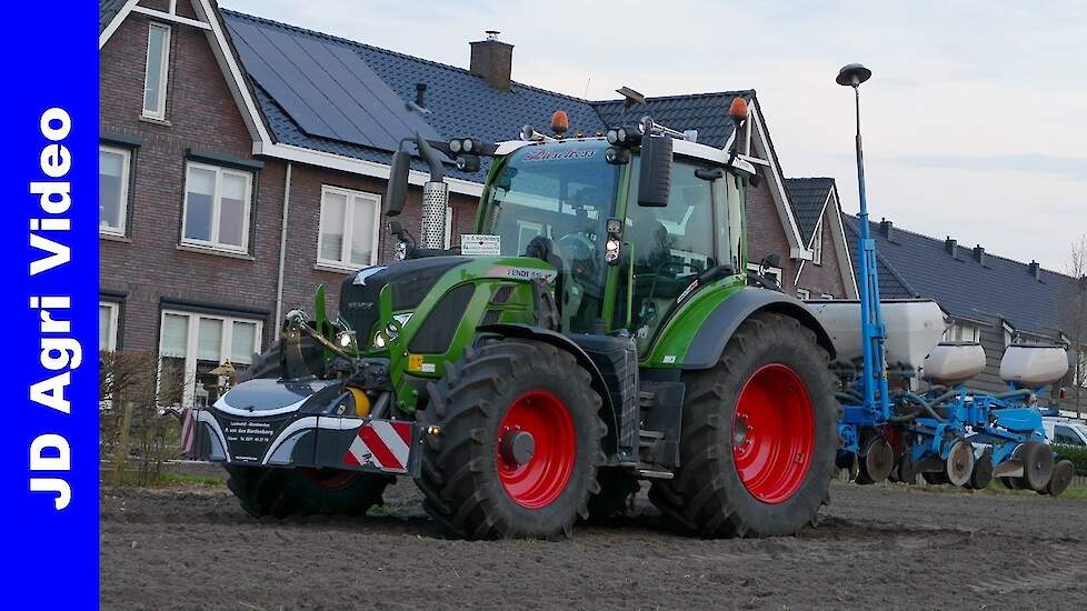 Fendt 516 + Monosem | Mais zaaien | Seeding maize | Mais aussaat | P v/d Hardenberg Elspeet | 2021