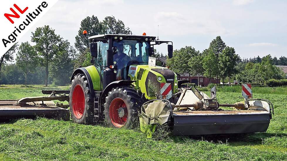 2021 | Gras maaien met Claas Arion en Claas triples | Lagerweij
