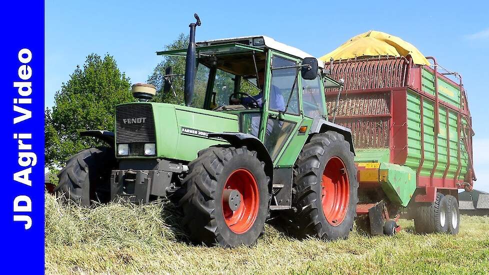 Fendt Farmer 306 + 308 LSA | Gras inkuilen | Grass silage | Gras einfahren | Junte Doornspijk