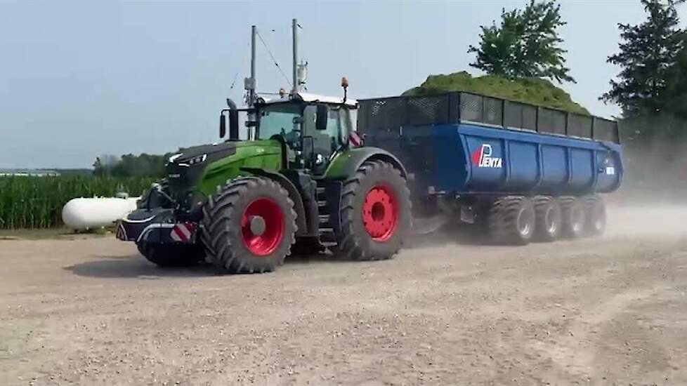 Fendt 1050 en Penta DB70 4-assige kipper met inhoud van 70m3!!