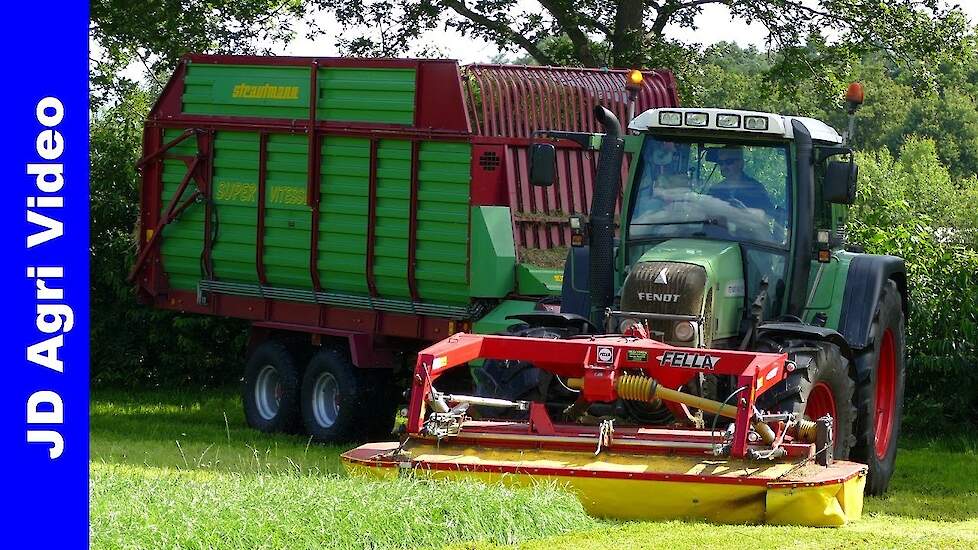 Fendt 415 + Fella + Strautmann | Stalvoeren | Feeding fresh grass | Junte Doornspijk