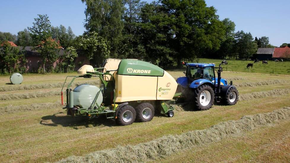 Loonbedrijf Lettink uit Westendorp Krone Comprima CV 150 XC X-treme Trekkerweb