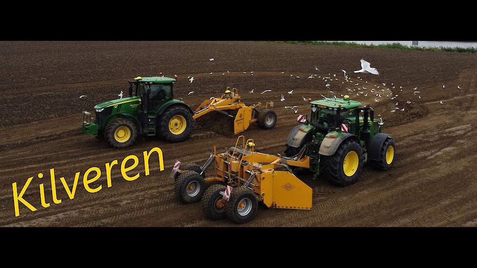 Wieringa Bedum kilveren John Deere 7310R & 6250R Bos kilverbak