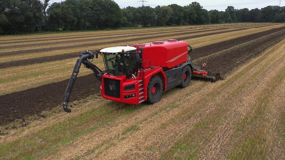 Nieuwe Vervaet Quad 550 in actie op het land