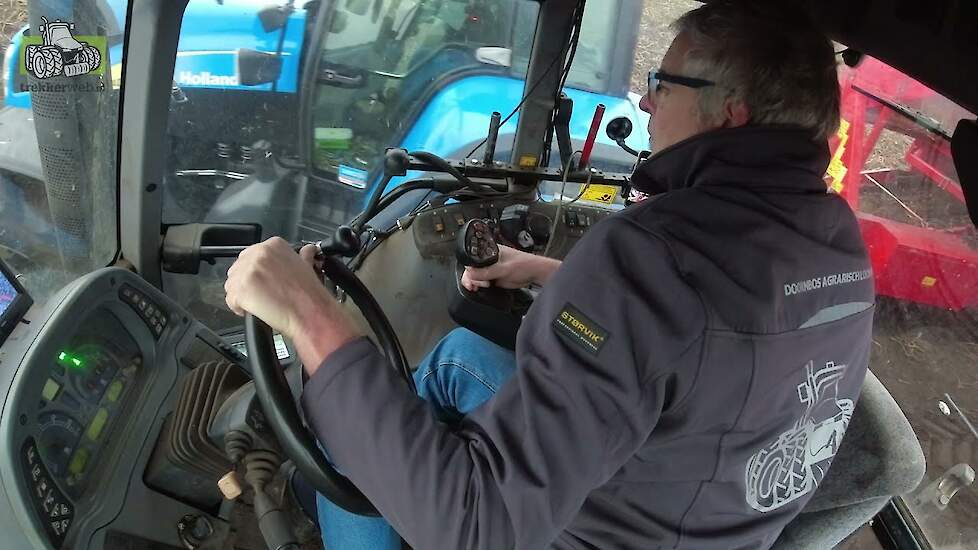 Onboard New Holland T7510-Beboma-Grimme SE 150-60