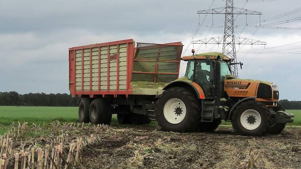 MAIS HAKSELEN 2021 JOHN DEERE 6850 RENAULT ATLES 915 RZ JOHN DEERE 7430