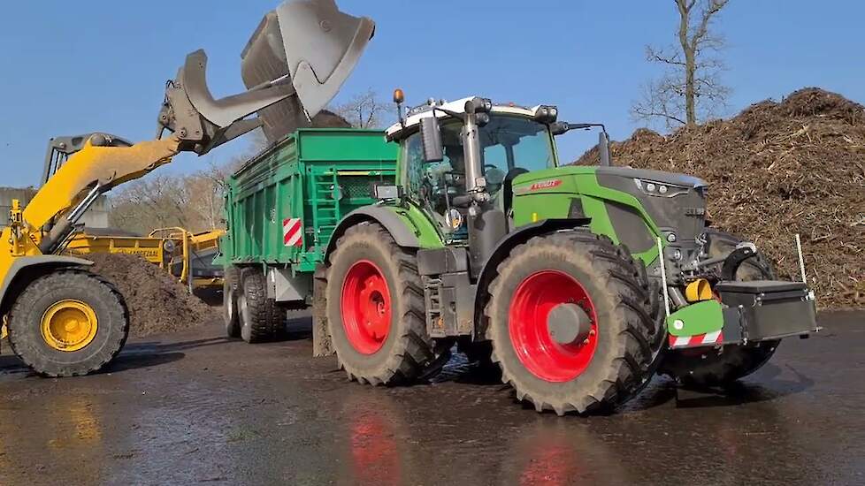 Ruimtegebrek op je trekker ? - Nieuw Agribumper Toolbox-line