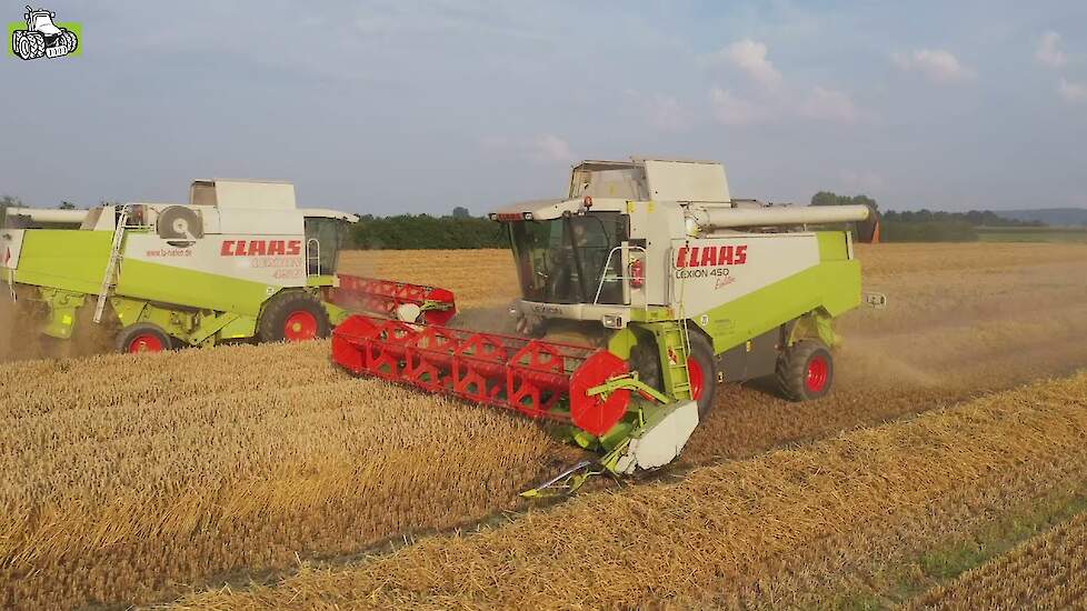 Claas Lexion 450 Evolution Claas Dominator 108 en nog een Claas Lexion 450 in de wintertarwe