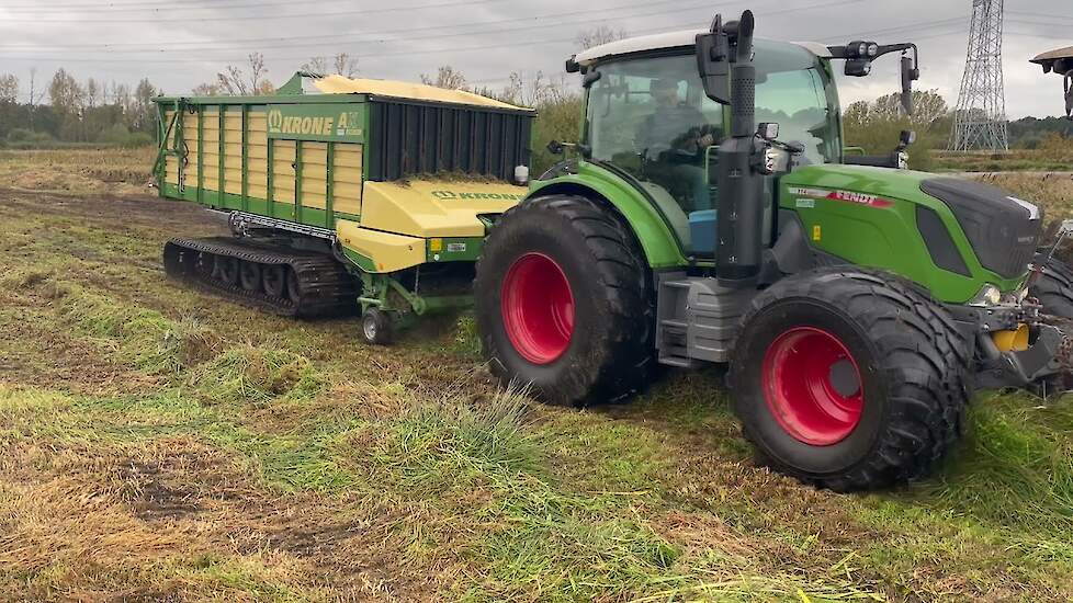 Wetlandcombi Fendt 516  - Krone AX Van Boxmeer Agro GWW Cultuur Techniek