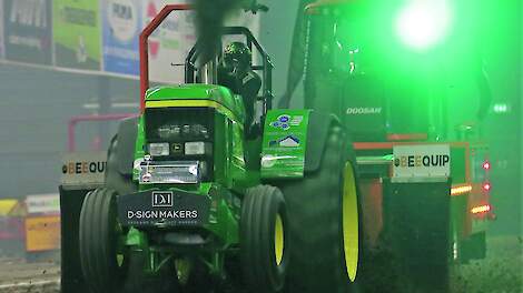 4,5 ton Supersport. Het slotakkoord in Assen was voor Secret of the Valley. De trekker is verkocht en reed zijn laatste wedstrijd. Geert de Heus reed de trekker naar de titel in de 4,5 ton Supersport en na afloop mocht Jurriën van de Geer met een demo de
