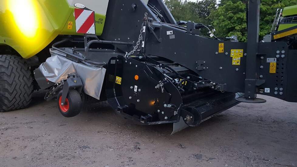 Voorbouw hakselaar voor de grootpakpers af fabriek leverbaar.
