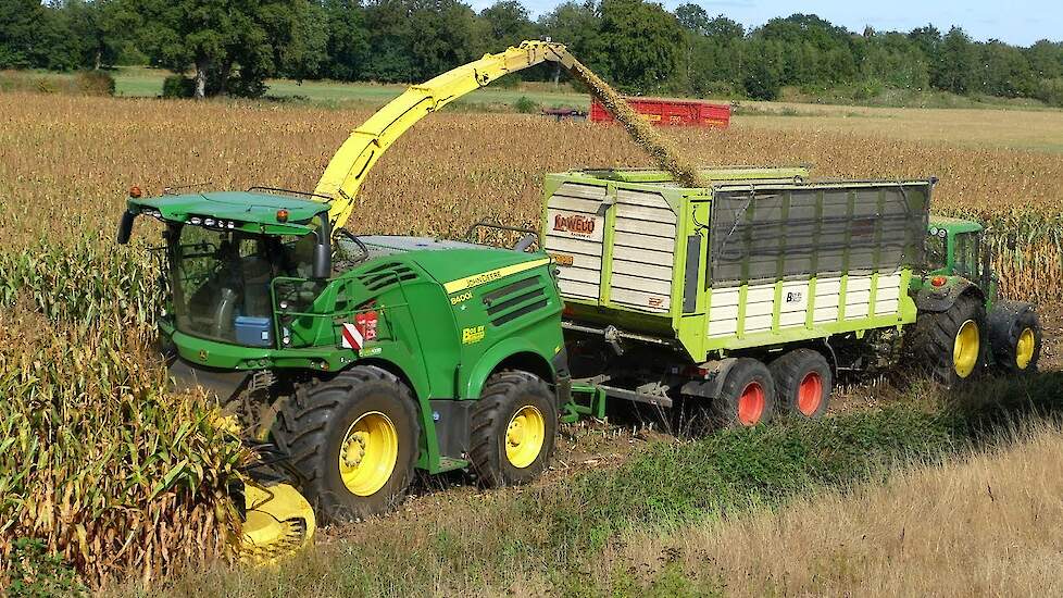 Mais Silage 2022 | John Deere 8400i + 7530 + 6175R | Claas Arion 650 | Bos BV Bathmen | Maishakselen