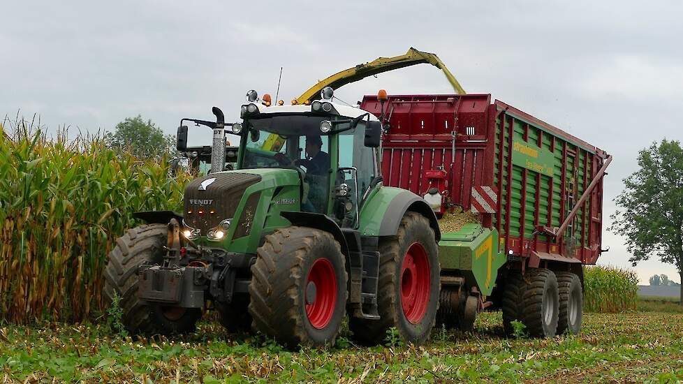 Mais silage 2022 | John Deere 7450i | 3x Fendt | 2x New Holland | Bomhof Veessen | Maishakselen